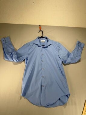 M. Calvin Klein Blue Button Up Long Sleeve Shirt 15 1/2 32/33